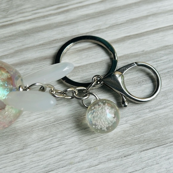 🫧 Bunny Crystal Bubble Acrylic Keychain Charm - Picture 9 of 10